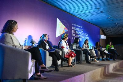 Mesa 3. Autonomía Económica y Empoderamiento de las Mujeres, del 4to Foro Regional de Desarrollo Económico Local para América Latina y el Caribe en Montevideo